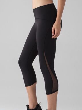 Lululemon Align Crop 17” Black Leggings, Size 4